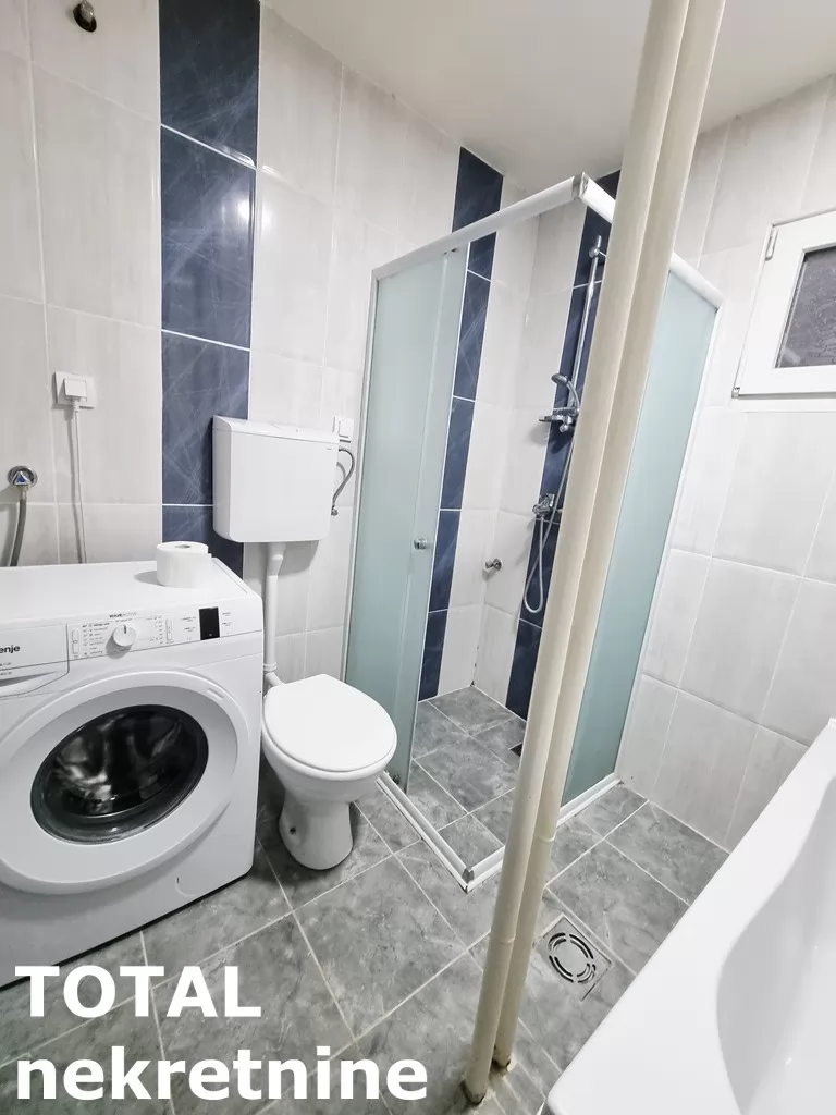 Stanovi,NOVI SAD,CENTAR,kv: 50.00, € 400, ID: 9189886 13