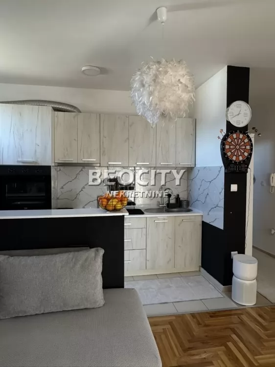 Trosoban stan, 55 m2, Sajlovo ID: 129807 2