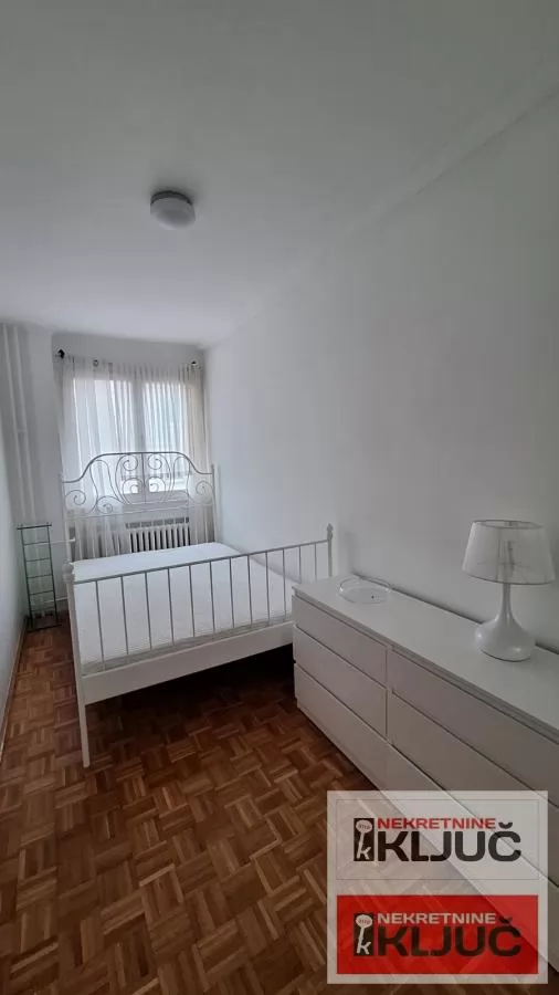 BULEVAR, 60m2, Dvosoban, Renoviran može Dvoiposoban 9