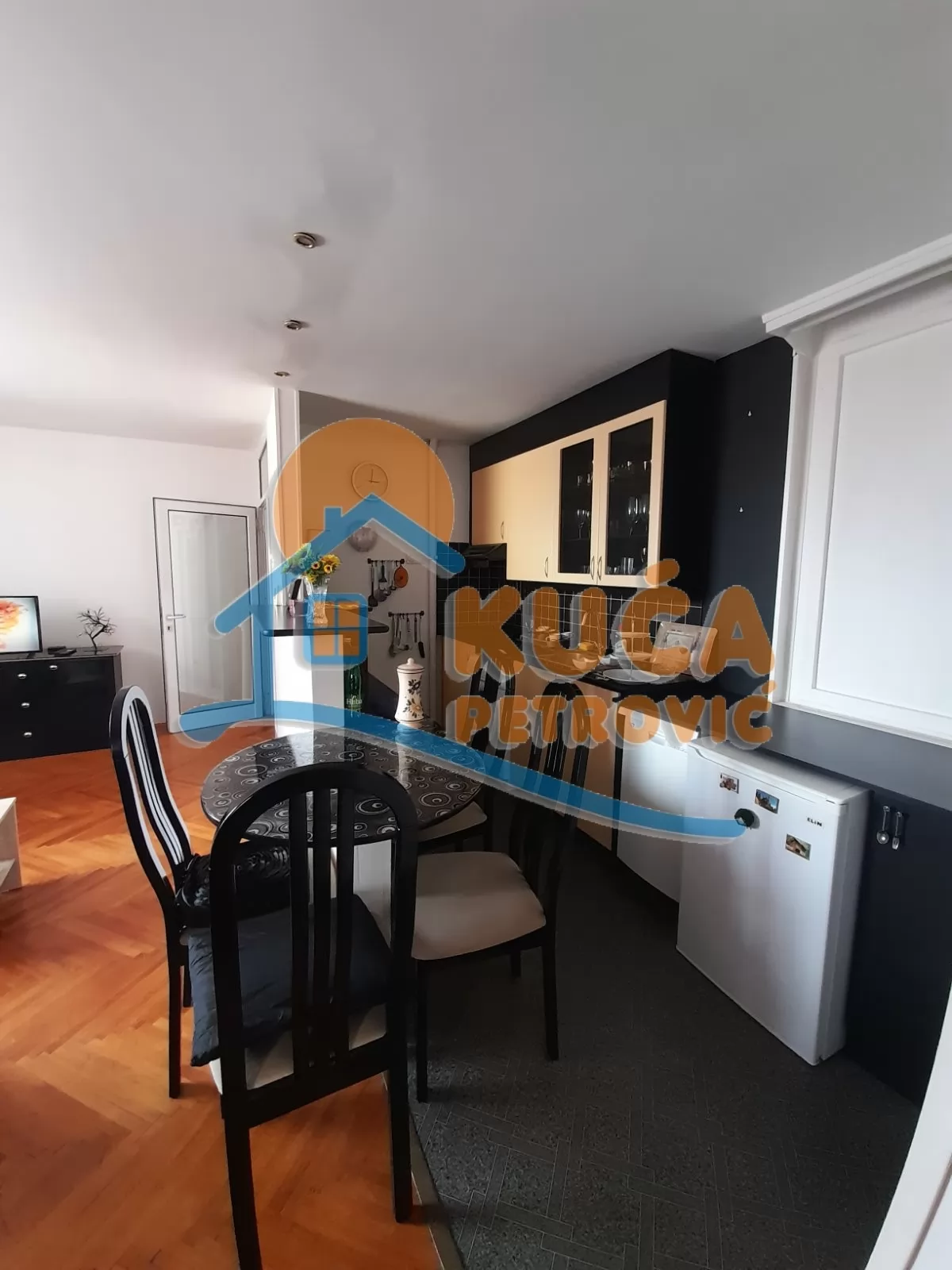 Jednosoban stan, 42 m2, Centar, Vožda Karađorđa ID: i-015974 4