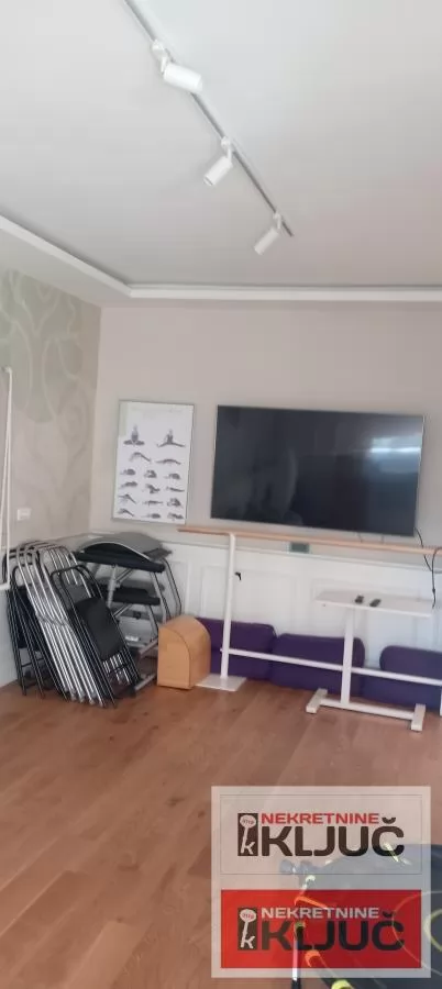 KEJ, 64m2,Dvosoban može Dvoiposoban, Renoviran 9