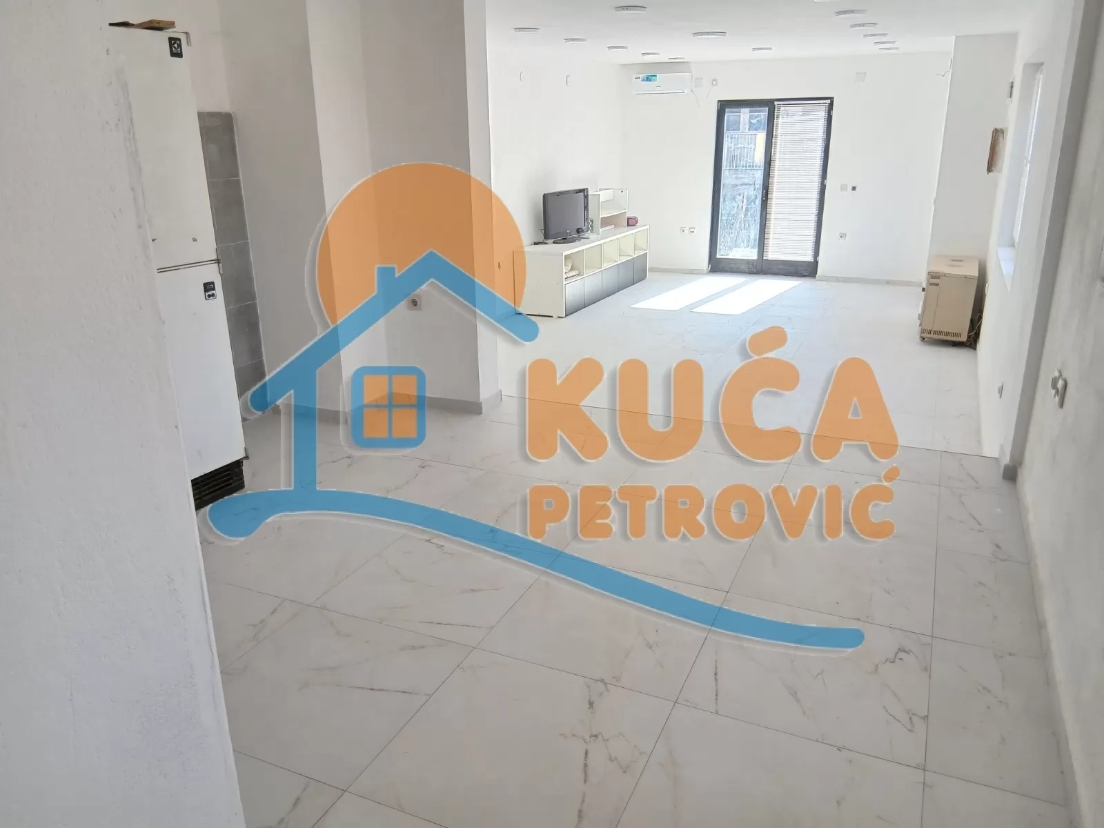 Lokal, 230 m2, Crveni krst, Obrena Nikolića ID: i-015970 1