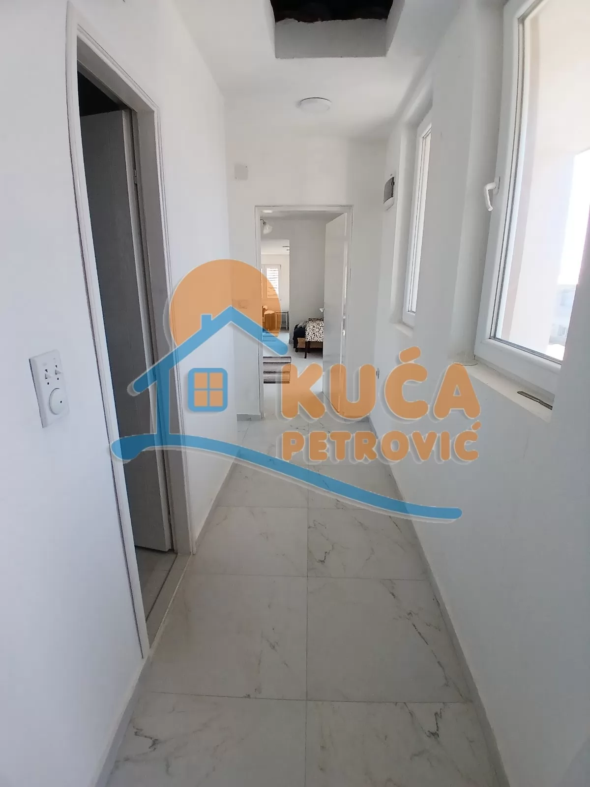 Lokal, 230 m2, Crveni krst, Obrena Nikolića ID: i-015970 14