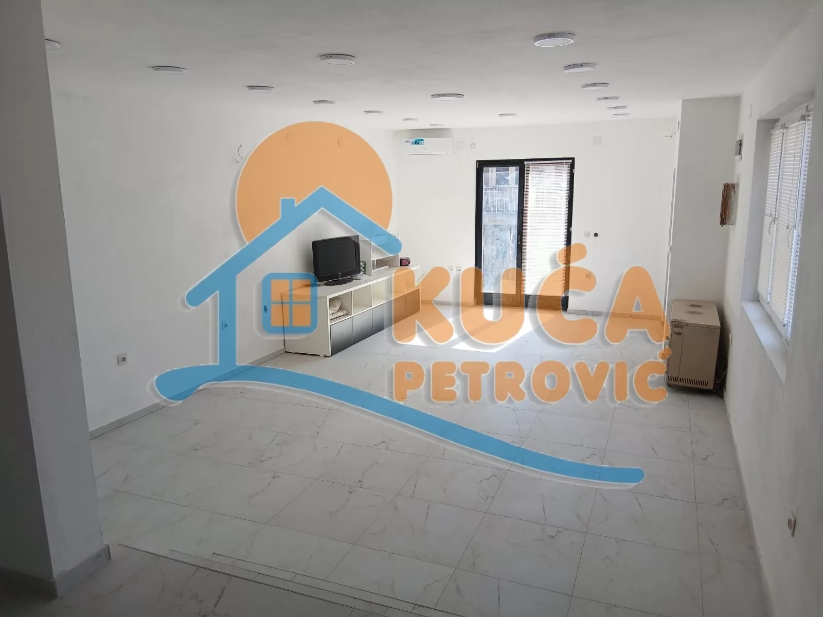 Lokal, 230 m2, Crveni krst, Obrena Nikolića ID: i-015970 3