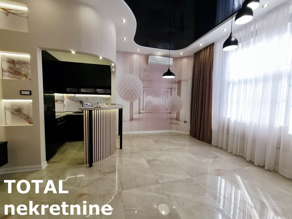 Stan,NOVI SAD,BULEVAR,kv: 76.00, € 205000, ID: 1102275 2