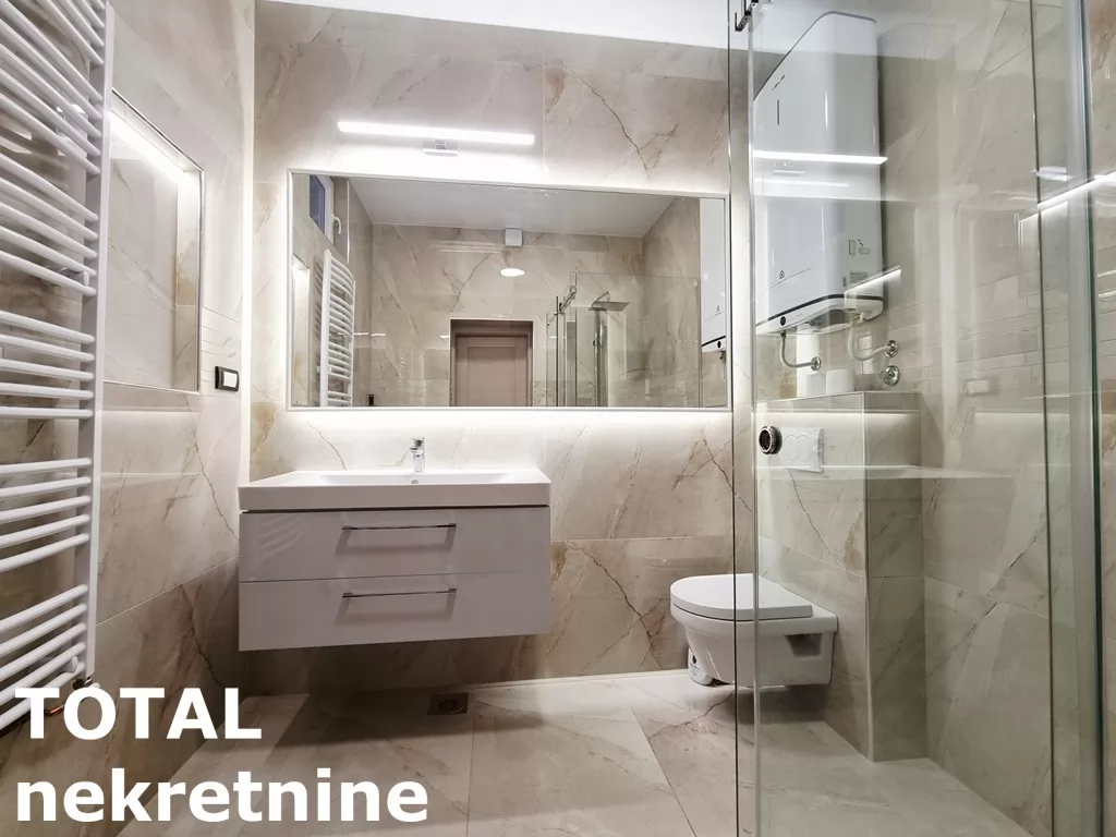 Stan,NOVI SAD,BULEVAR,kv: 76.00, € 205000, ID: 1102275 21