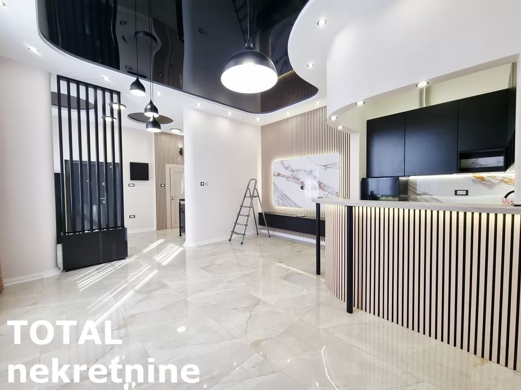 Stan,NOVI SAD,BULEVAR,kv: 76.00, € 205000, ID: 1102275 5