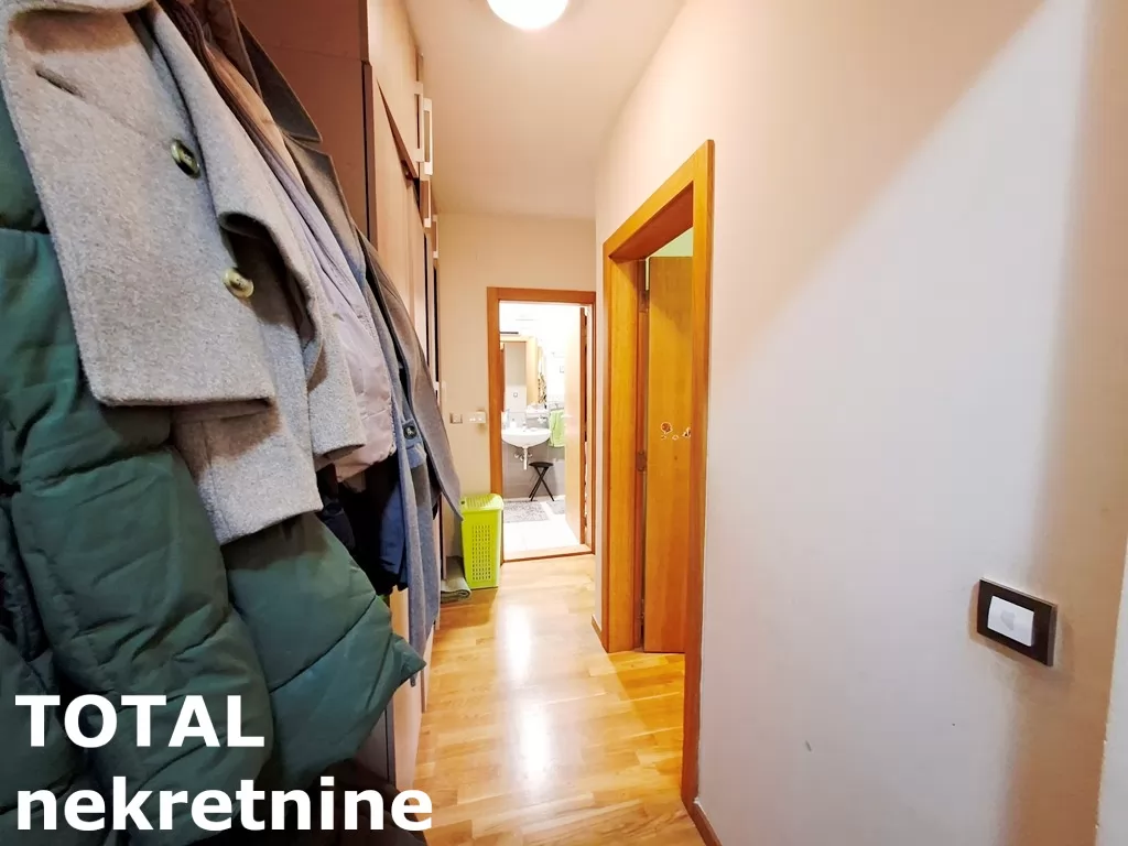 Stan,NOVI SAD,CENTAR,kv: 68.00, € 224400, ID: 1102370 14