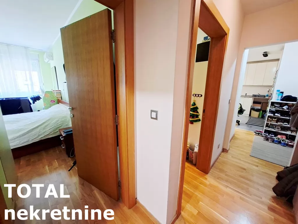 Stan,NOVI SAD,CENTAR,kv: 68.00, € 224400, ID: 1102370 15