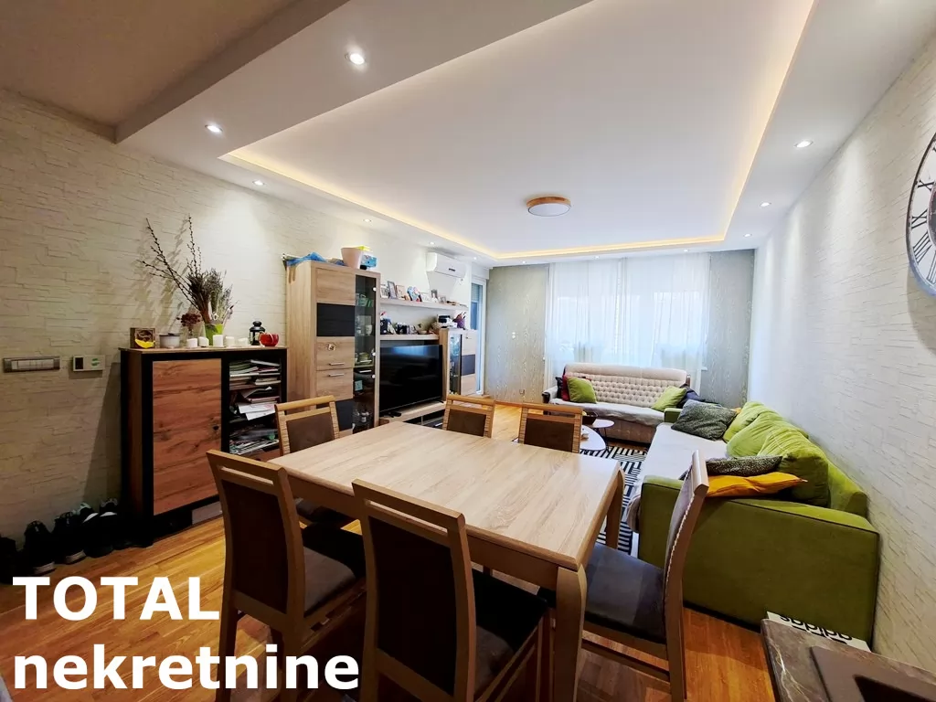 Stan,NOVI SAD,CENTAR,kv: 68.00, € 224400, ID: 1102370 2