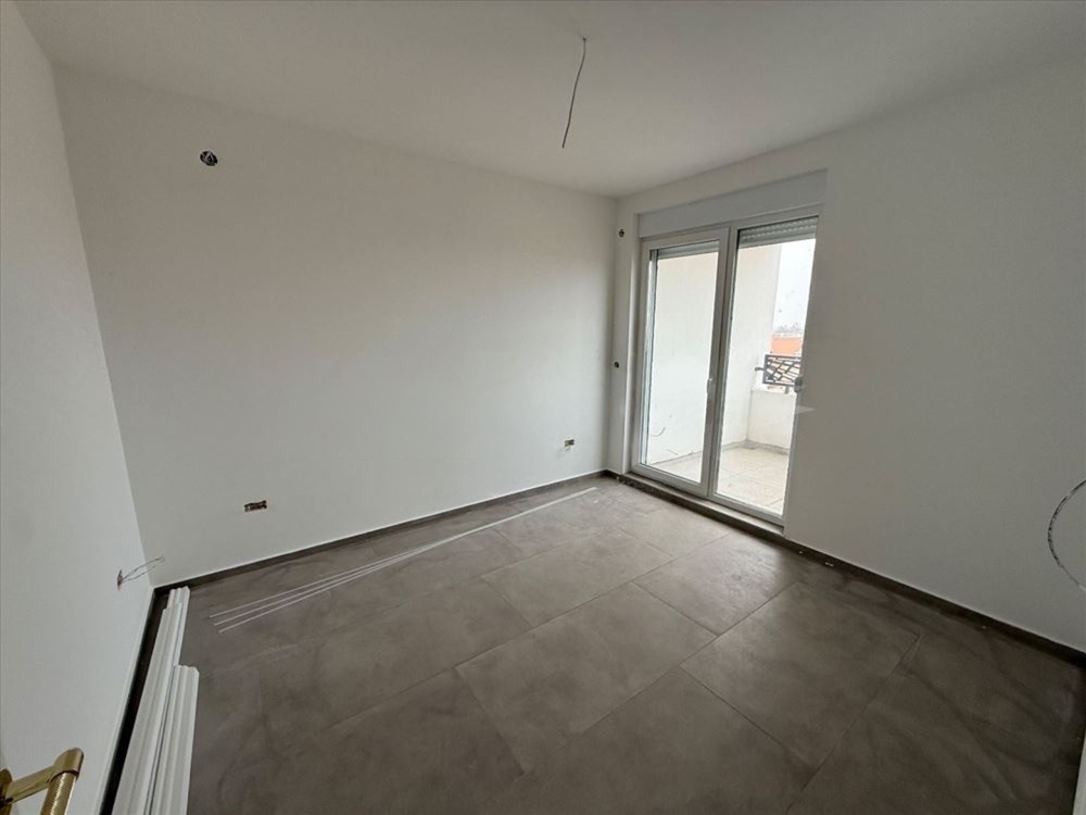 LUX stan sa pogledom na Dunav Novi Banovci 4