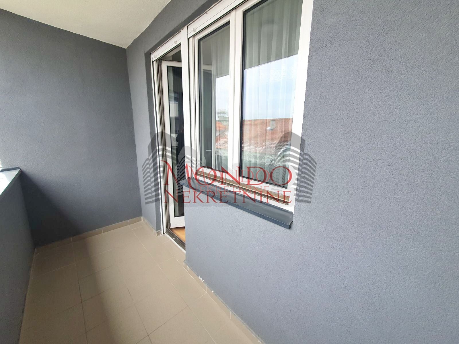 Jednoiposoban stan kod Čaira u  naselju "Vagres City". 19