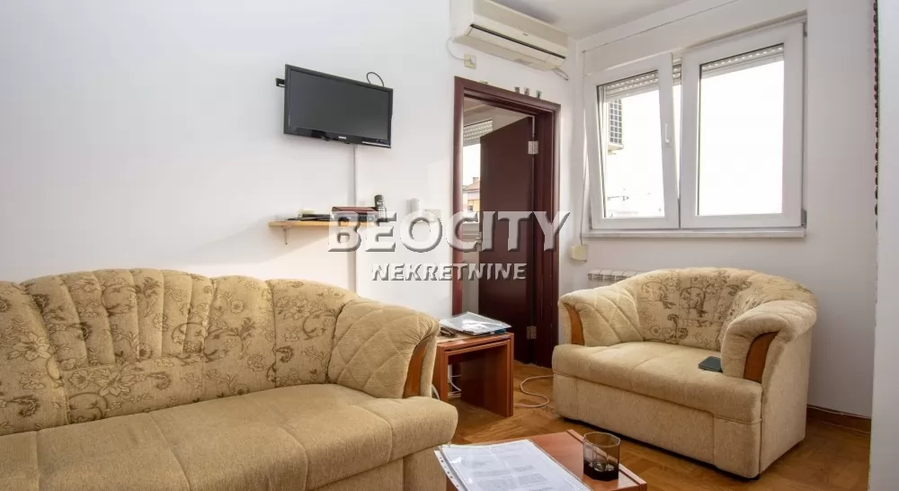 Dvosoban stan, 28 m2, Marija Bursać, Mozerova ID: 129961 2