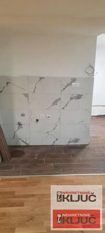 ADICE, 28m2+terasa, Garsonjera, Odmah useljiva 17