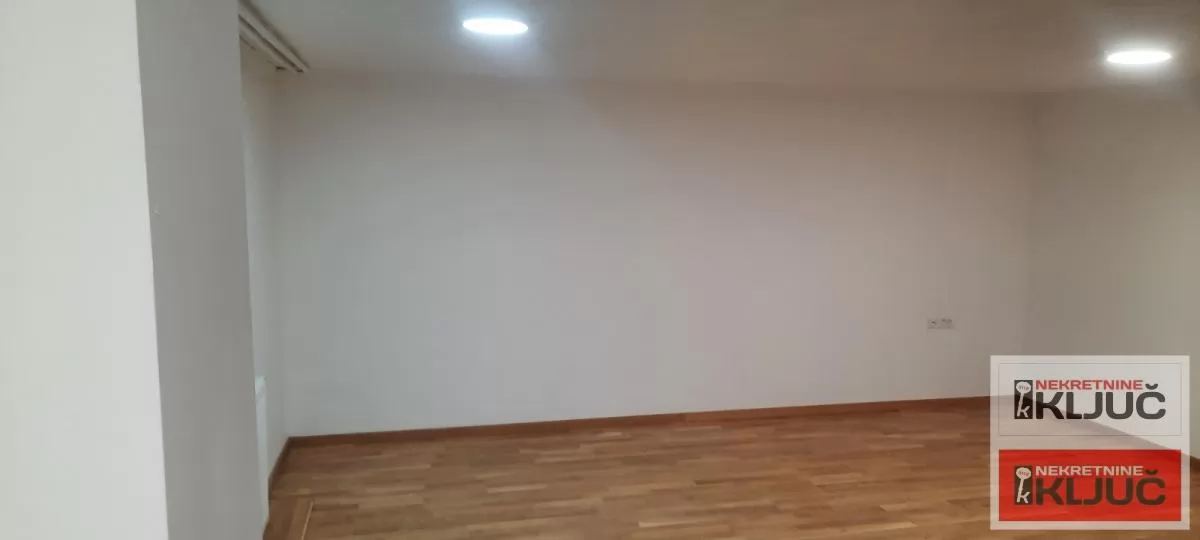 ADICE, 28m2+terasa, Garsonjera, Odmah useljiva 5