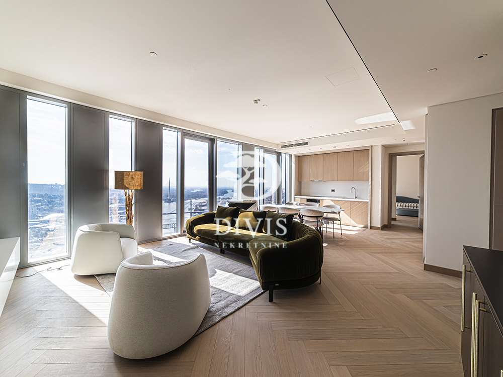 Ekskluzivan 4 0 stan na 37 spratu  BW Kula  164m2 2