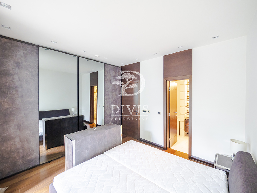 Luks 4 0 stan na Dedinju  3 parking mesta  234m2 5