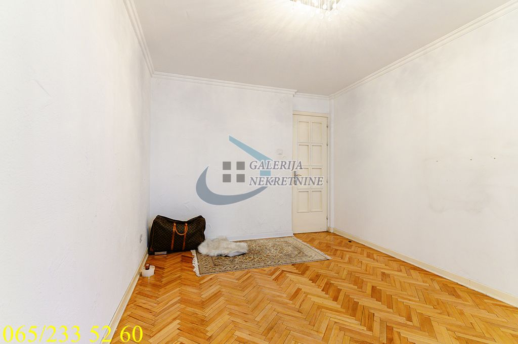 Savski venac  Centar   Durmitorska 105m2 5