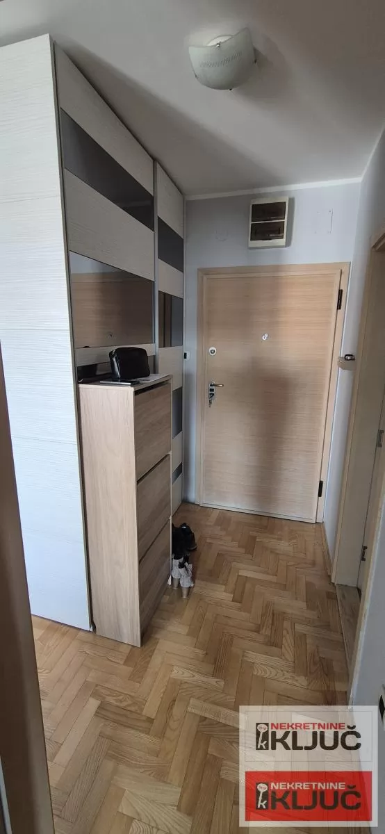 BULEVAR EVROPE, 42m2, Dvosoban, Moderno namešten 12