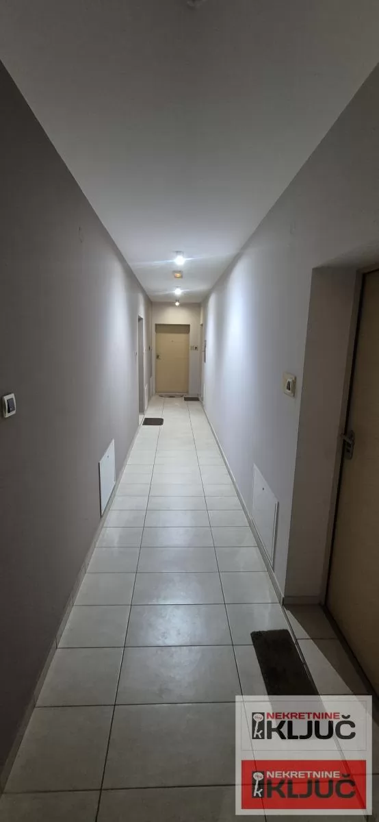 BULEVAR EVROPE, 42m2, Dvosoban, Moderno namešten 15