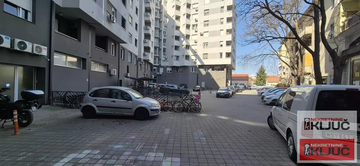 BULEVAR EVROPE, 42m2, Dvosoban, Moderno namešten 16