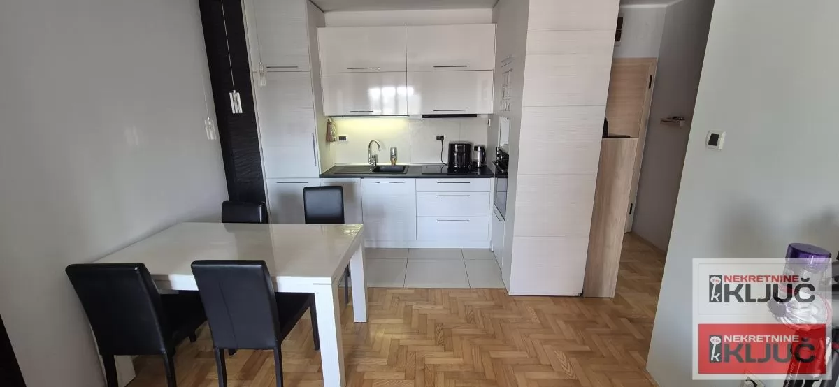 BULEVAR EVROPE, 42m2, Dvosoban, Moderno namešten 5