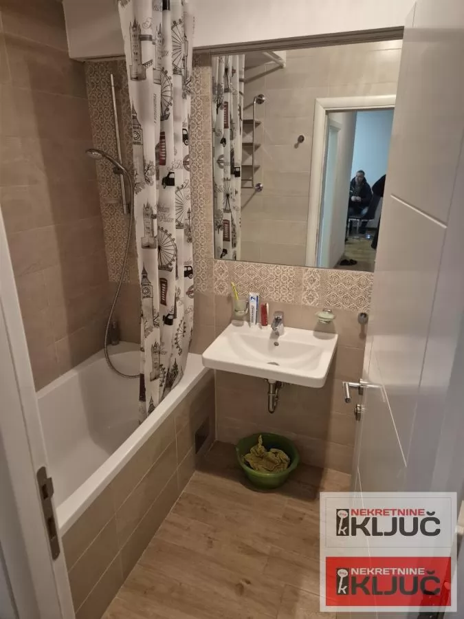 CENTAR IZDAJE SE DVOIPOSOBAN NAMEŠTEN STAN 7