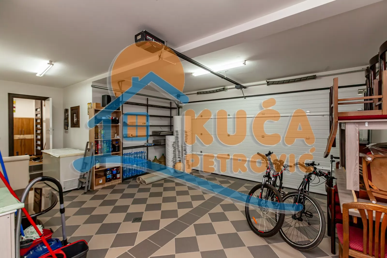 četvorosobna kuća, 256 m2, Niška Banja, Kragujevački oktobar ID: p-015973 17