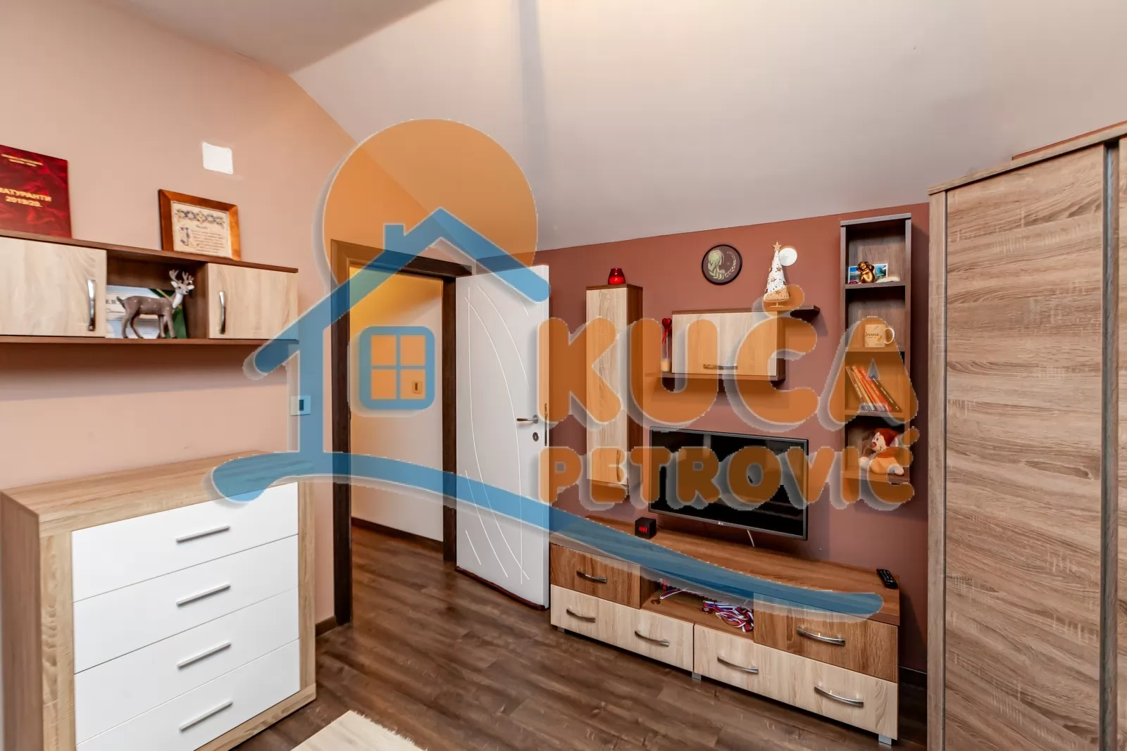 četvorosobna kuća, 256 m2, Niška Banja, Kragujevački oktobar ID: p-015973 21