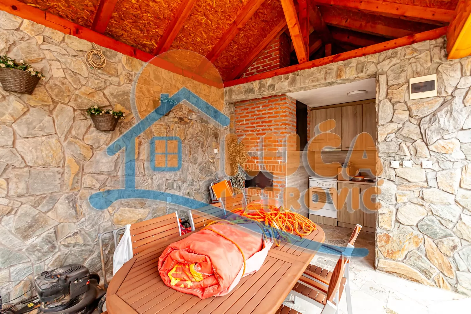 četvorosobna kuća, 256 m2, Niška Banja, Kragujevački oktobar ID: p-015973 34