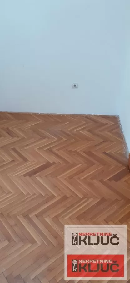 Grbavica,36 m2,jednoiposoban 6
