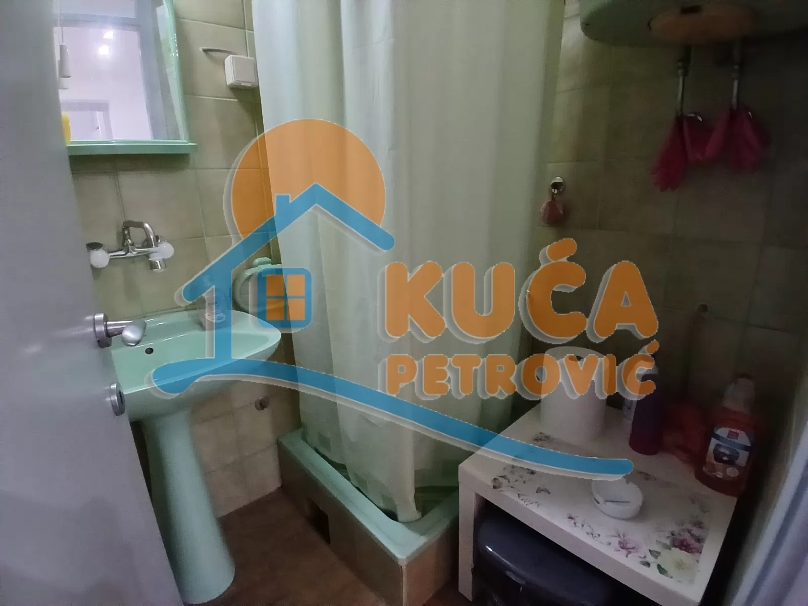 Lokal, 32 m2, Centar, 7. jula ID: i-015993 10