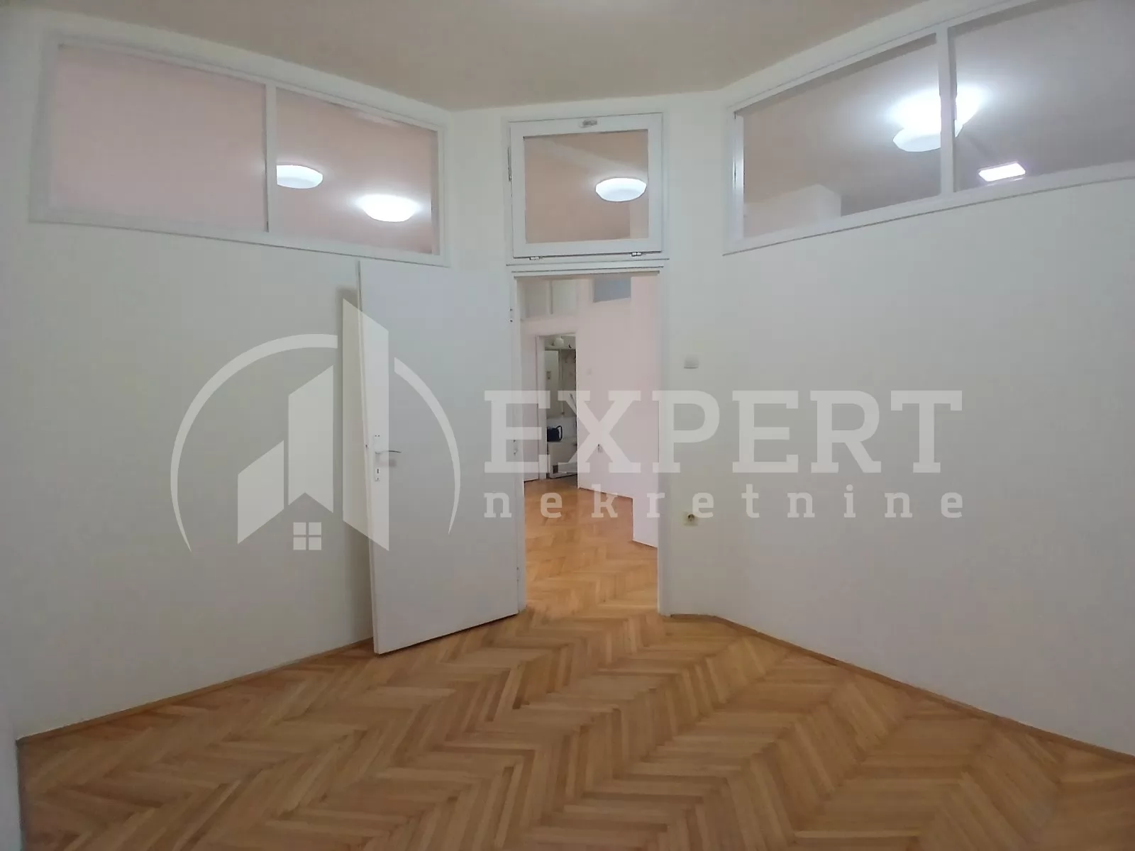 Lokal, 55 m2, Crveni Pevac, Vožda Karađorđa ID: i-015967 14
