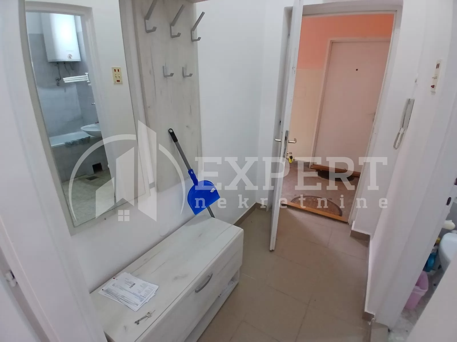 Lokal, 55 m2, Crveni Pevac, Vožda Karađorđa ID: i-015967 16