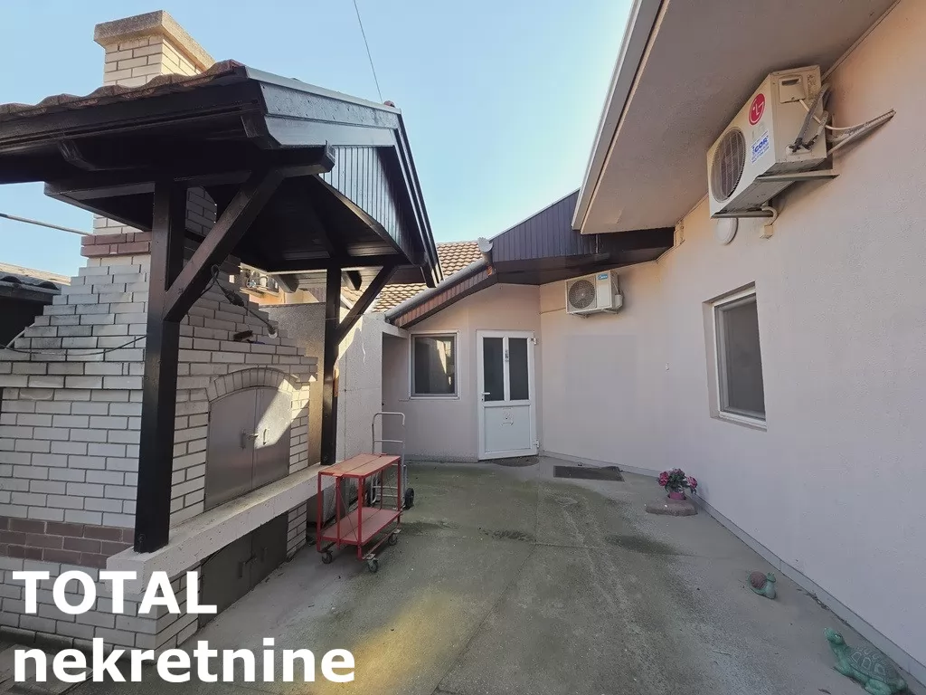 Plac,NOVI SAD,NOVO NASELJE,kv: 437.00, € 280000, ID: 7090010 11