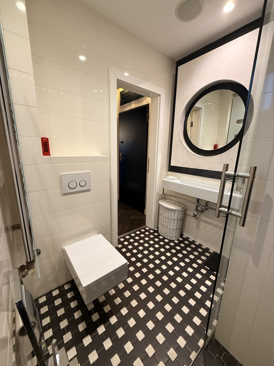 Četvorosoban luksuzan dupleks sa dva garažna mesta  117m2 5