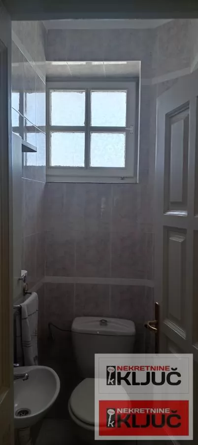 Telep, 169m2,četvorosoban,namešten 24