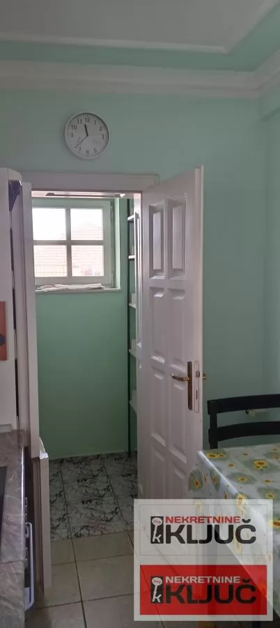 Telep, 169m2,četvorosoban,namešten 6