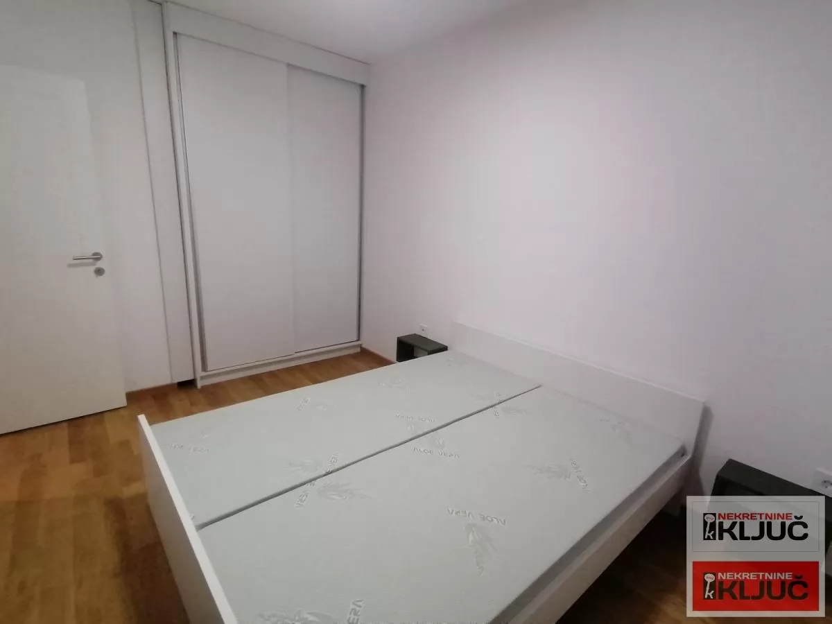 TELEP IZDAJE SE DVOSOBAN MODERNO OPREMLJEN STAN 10