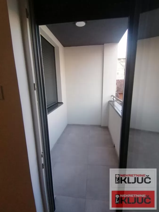 TELEP IZDAJE SE DVOSOBAN MODERNO OPREMLJEN STAN 16