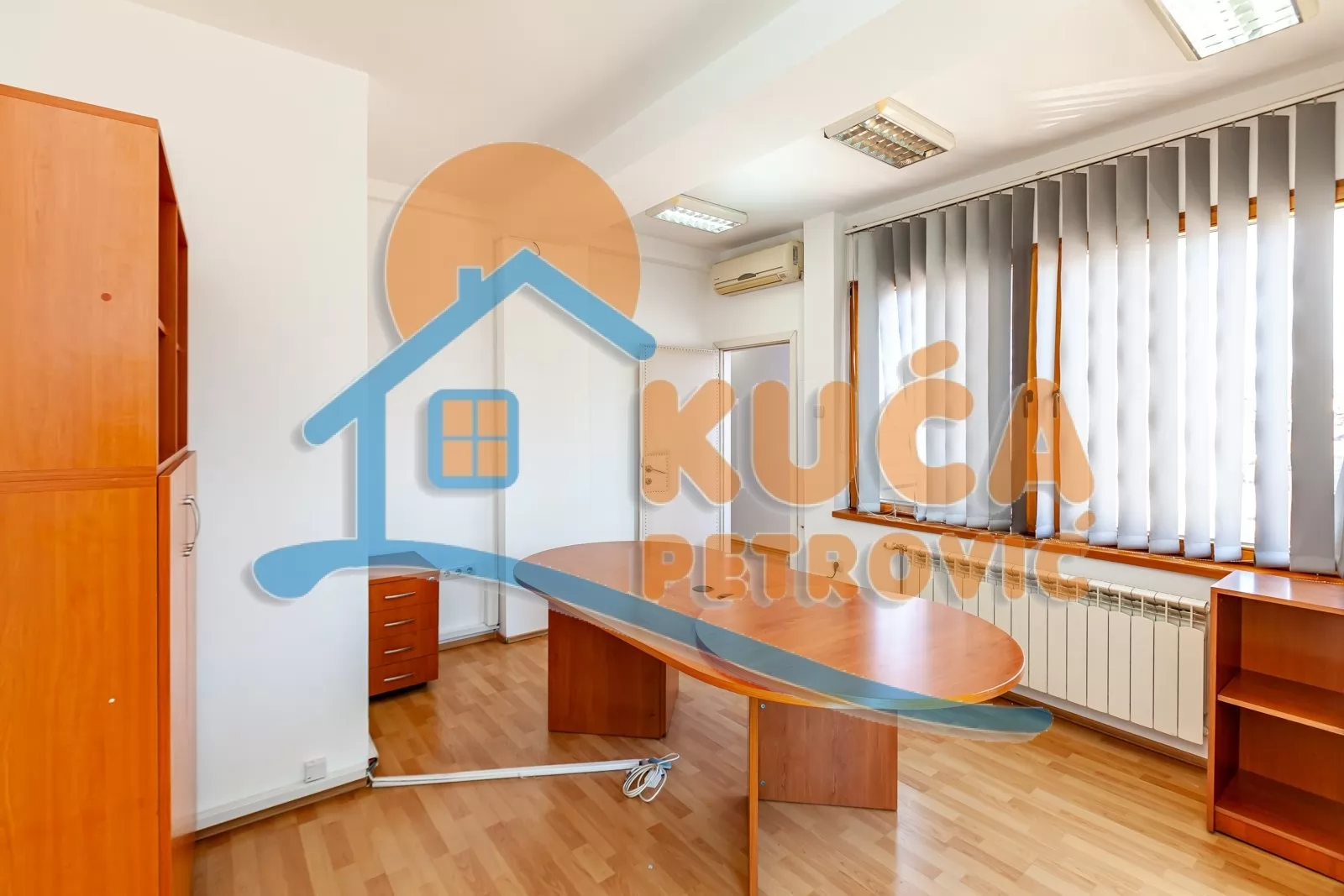 Trosoban stan, 78 m2, Centar, Kralja Stefana Prvovenčanog ID: p-015987 10