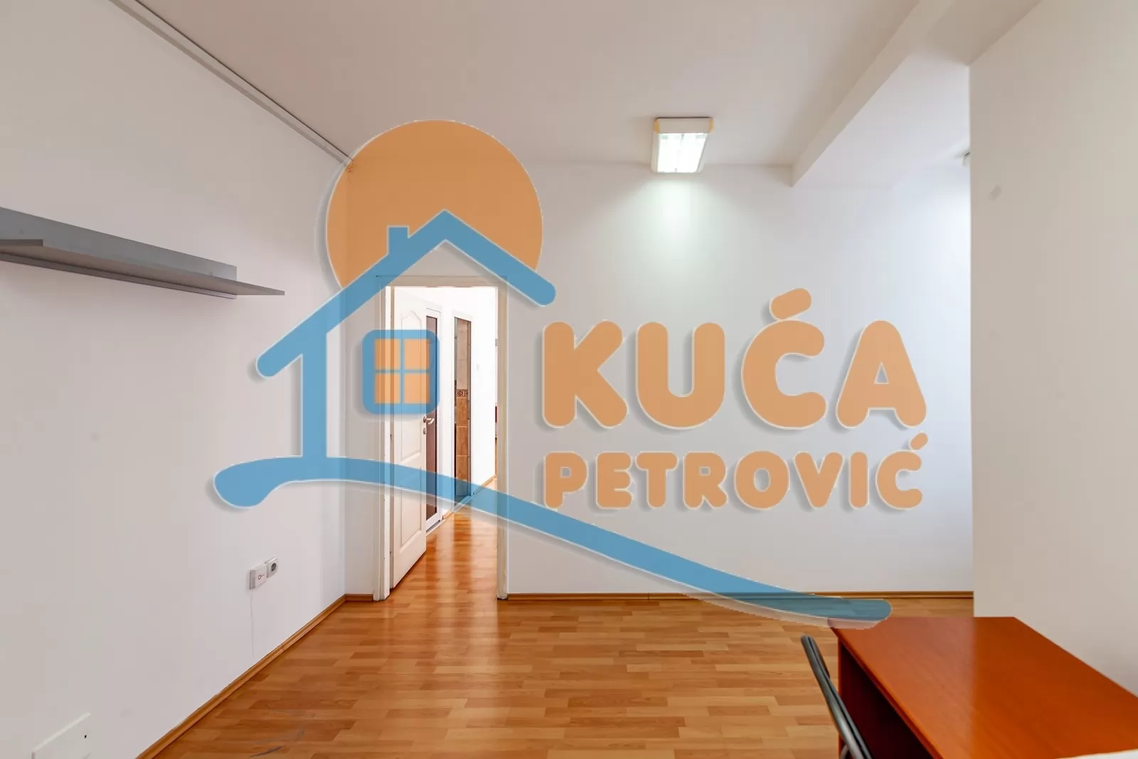 Trosoban stan, 78 m2, Centar, Kralja Stefana Prvovenčanog ID: p-015987 8