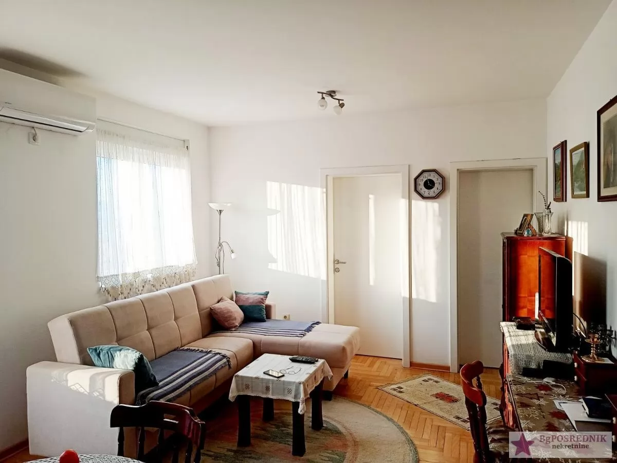 Zvezdara, Mirijevo, Jelisavete Andrejević, 54m2 1