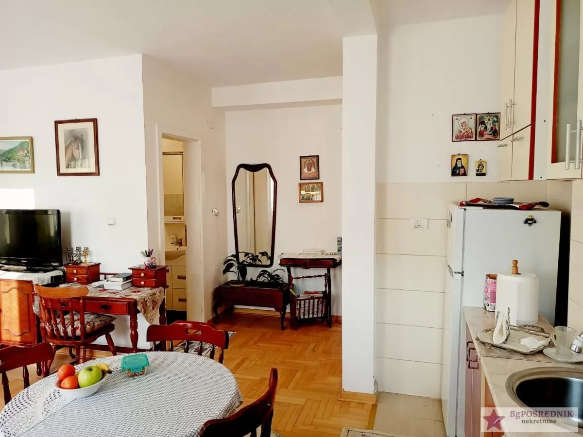 Zvezdara, Mirijevo, Jelisavete Andrejević, 54m2 4