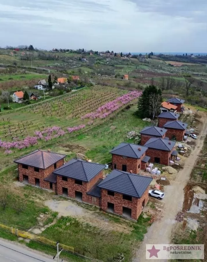 Grocka, Zaklopača, Maršala Tita, 125m2, 7.8a 1