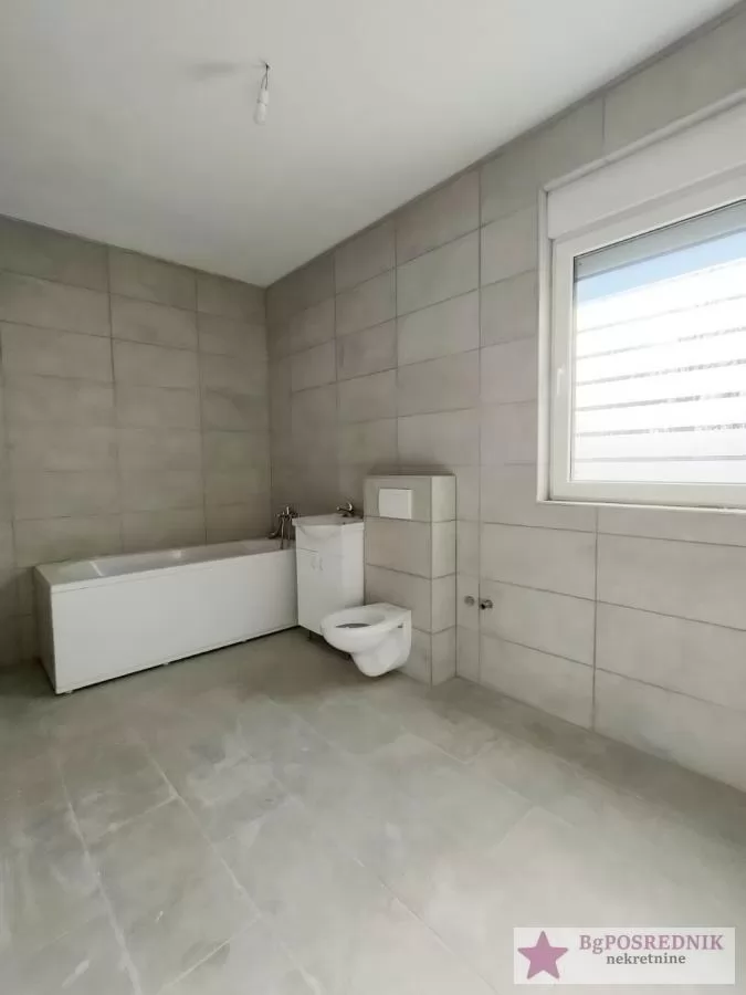 Grocka, Zaklopača, Maršala Tita, 125m2, 7.8a 11