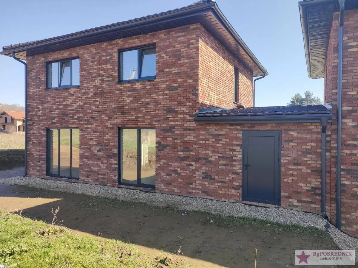 Grocka, Zaklopača, Maršala Tita, 125m2, 7.8a 4