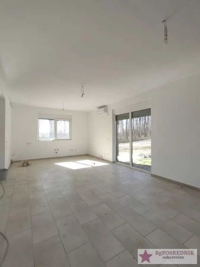 Grocka, Zaklopača, Maršala Tita, 125m2, 7.8a 8