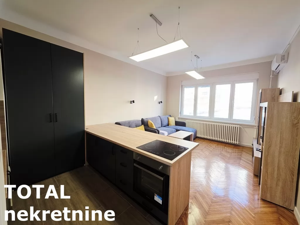 Stan,NOVI SAD,CENTAR,kv: 32.00, € 120000, ID: 1102387 1