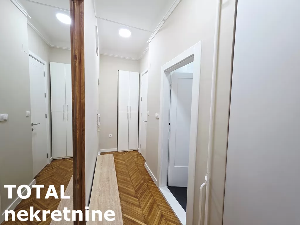 Stan,NOVI SAD,CENTAR,kv: 32.00, € 120000, ID: 1102387 10